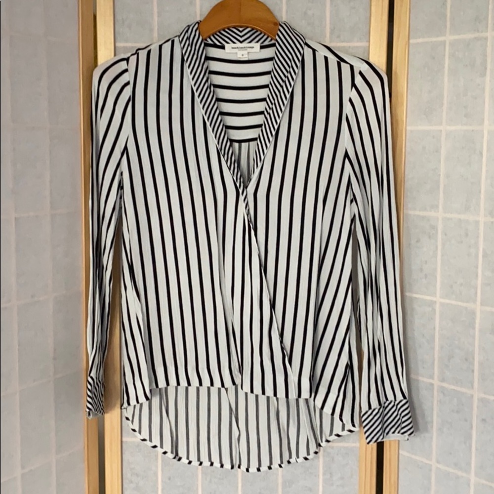 Black & White Stripe Top